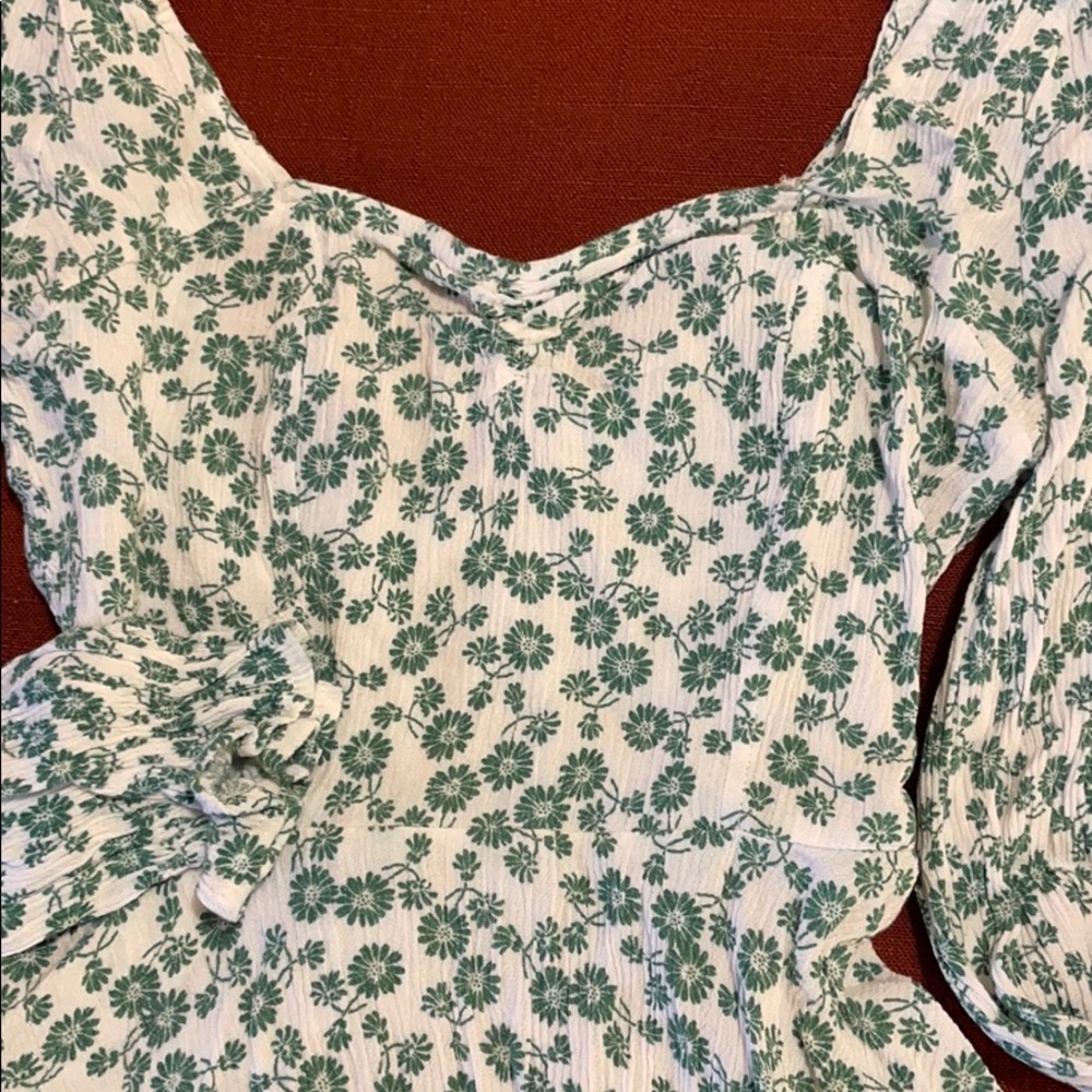 Francescas long sleeve floral top